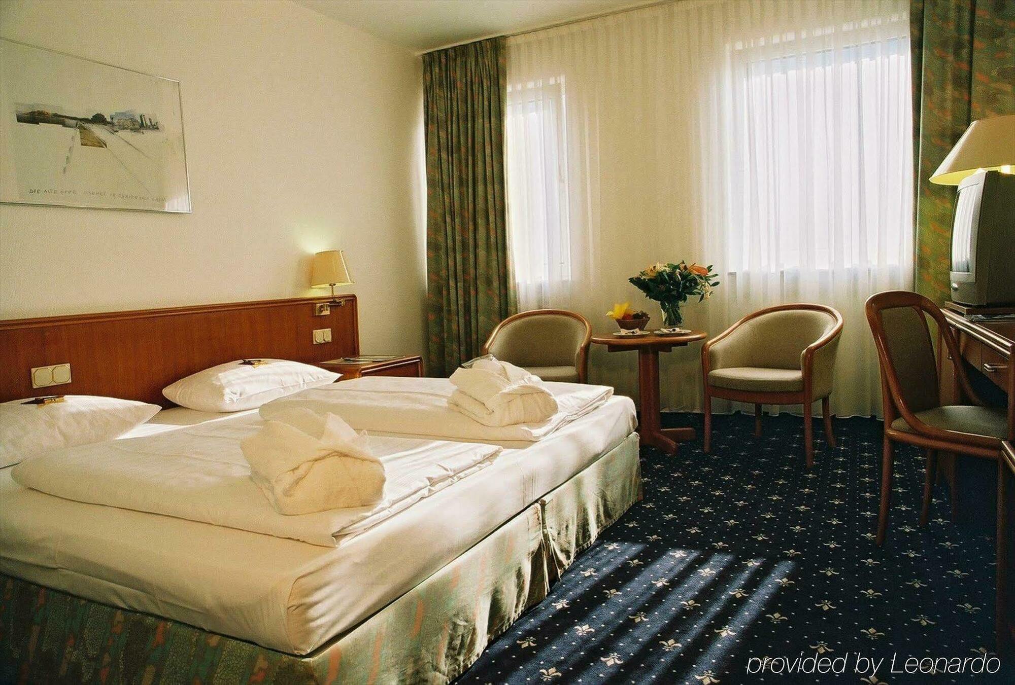 โรงแรมเอ็กเซลซิเออร์ - เซ็นทรัล สเตชั่น Frankfurt am Main ห้อง รูปภาพ